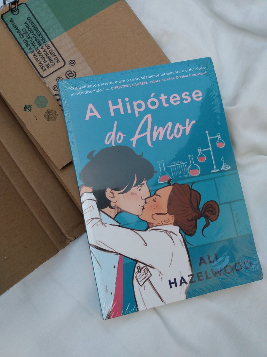 isjsaito's tweet photo. MDS É A PERFEIÇÃO EM FORMA DE LIVRO 
e paguei só 22 😭😭 te amo @americanas https://t.co/fBONdihWoG