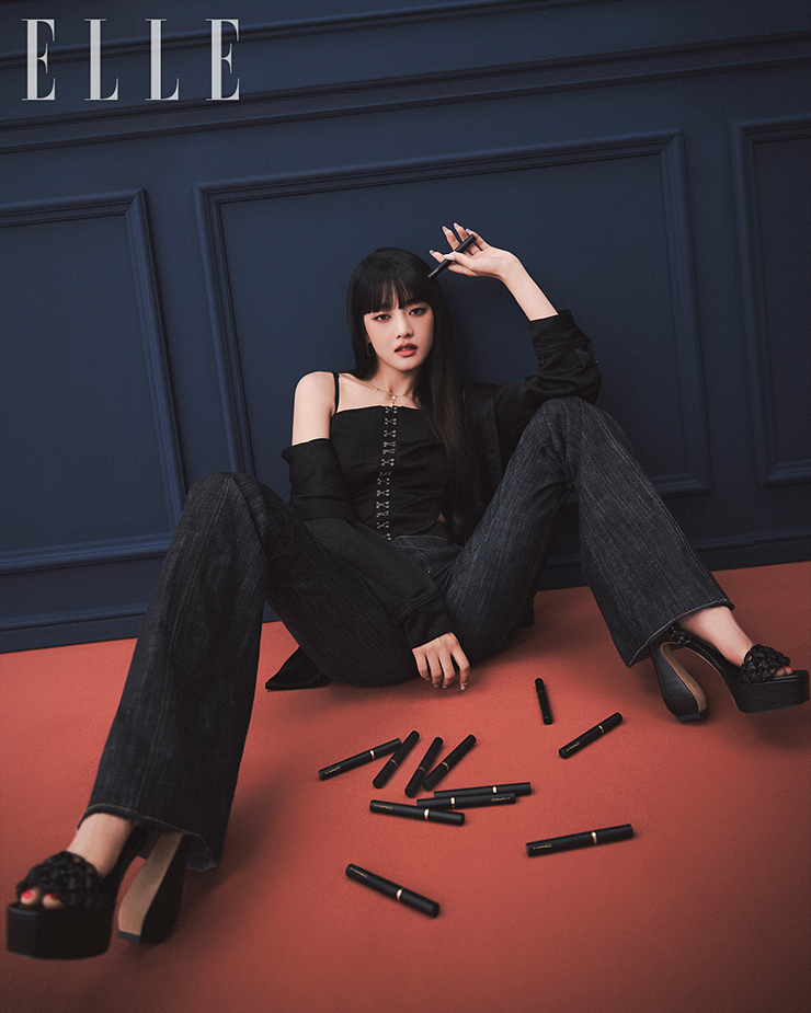 popconth's tweet photo. 🔴 เผ็ชชชชช 💄 มินนี่ (G)I-DLE มิวส์ของแบรนด์เครื่องสำอาง M.A.C ในนิตยสาร ELLE ฉบับเดือนสิงหาคม 🫦

https://t.co/lWTEpnvTQS

#여자아이들 #아이들 #민니 #MINNIE #มินนี่ #GIDLE https://t.co/IKocIDR7w9