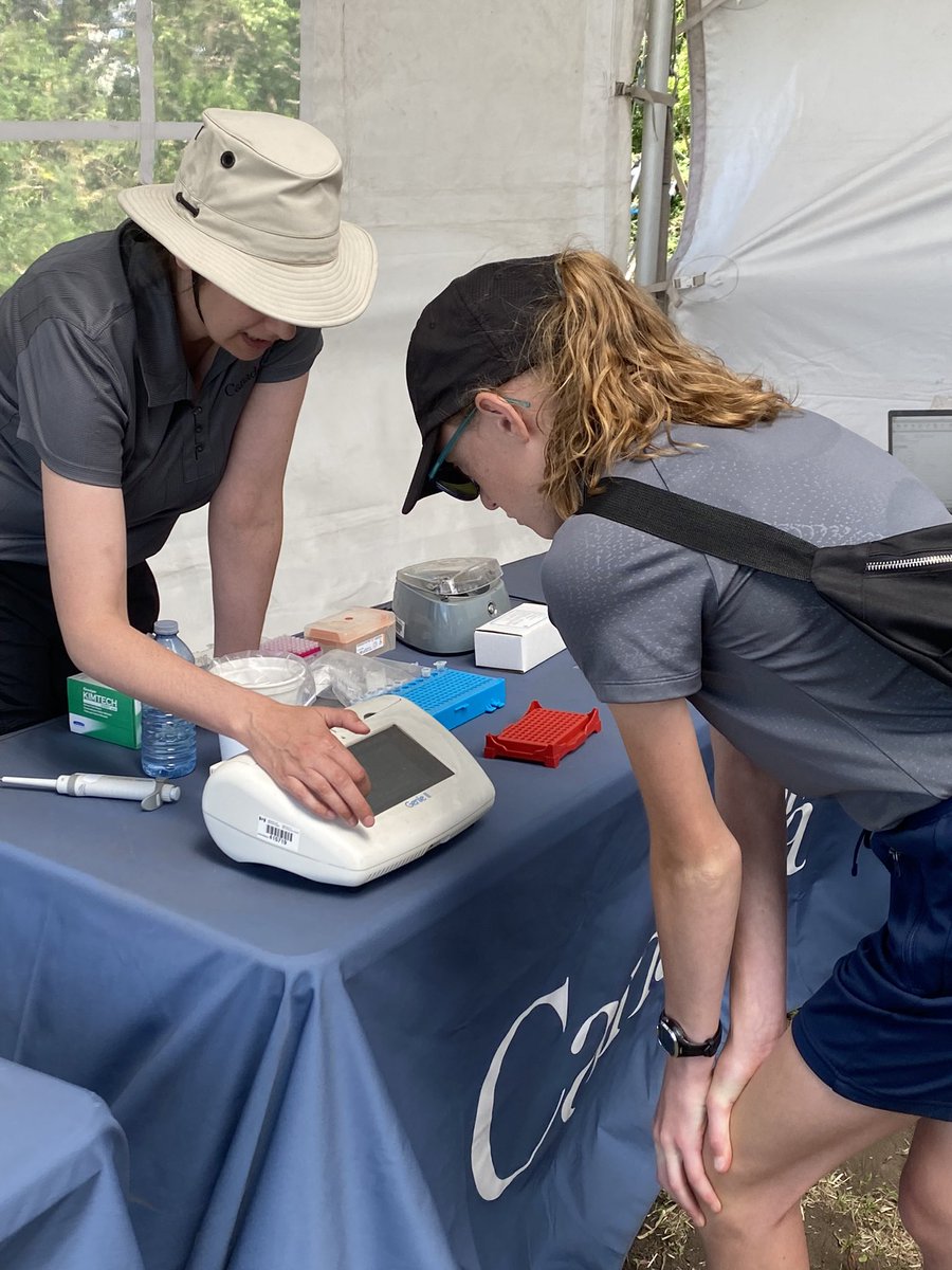 Thank you <a href="/westernproducer/">The Western Producer</a> for engaging the next generation of #agvocates and #youngscientists a blast was had finding the golden ticket during <a href="/AginMotion/">Ag in Motion</a> #agstem #KnowledgeIsPower