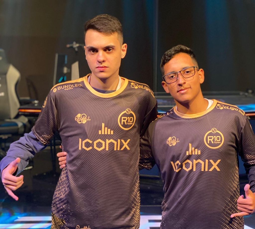Greatteambr's tweet photo. Um #TBT muito especial hoje! Esse foi lá na temporada do #FIFA20 com os craques @Gabrielpn00, @MGCF_Abrucio e @PHzin 🤙🏾

No #FGS20, em Atlanta, Phzin foi Top 8 no Xbox. PN e Abrucio foram TOP16 🎮⚽️🇧🇷

#GoR10Team 🤙🏾🧙‍♂️ https://t.co/vkbrh9hdpD
