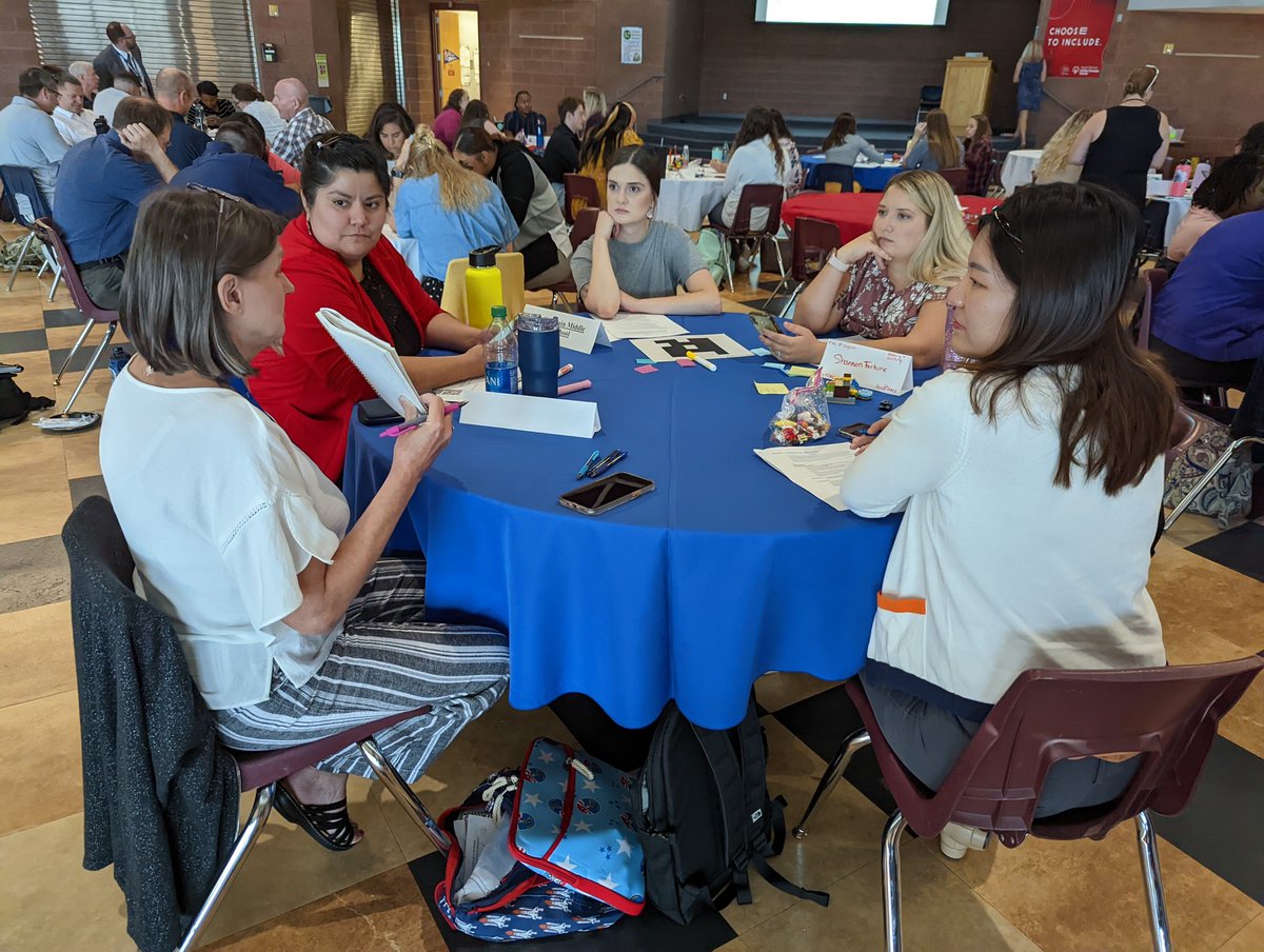 WELCOME NEW TEACHERS TO #FFC8! 💙❤️

Today is the start of new teacher orientation! We are so excited to see everyone and get the 2022/23 school year started soon! #FFC8Family #TodaysMission