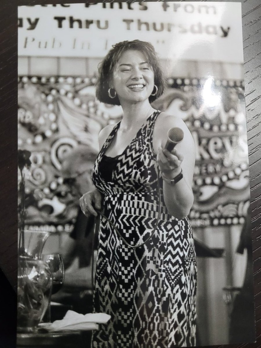 Jazz, Blues &amp; more tonight 7-10pm at The Black Horse Pub #ptbo enjoy dinner and a show! Or just a drink, but do come on down each Thursday!
📷 by Andy Dufrane