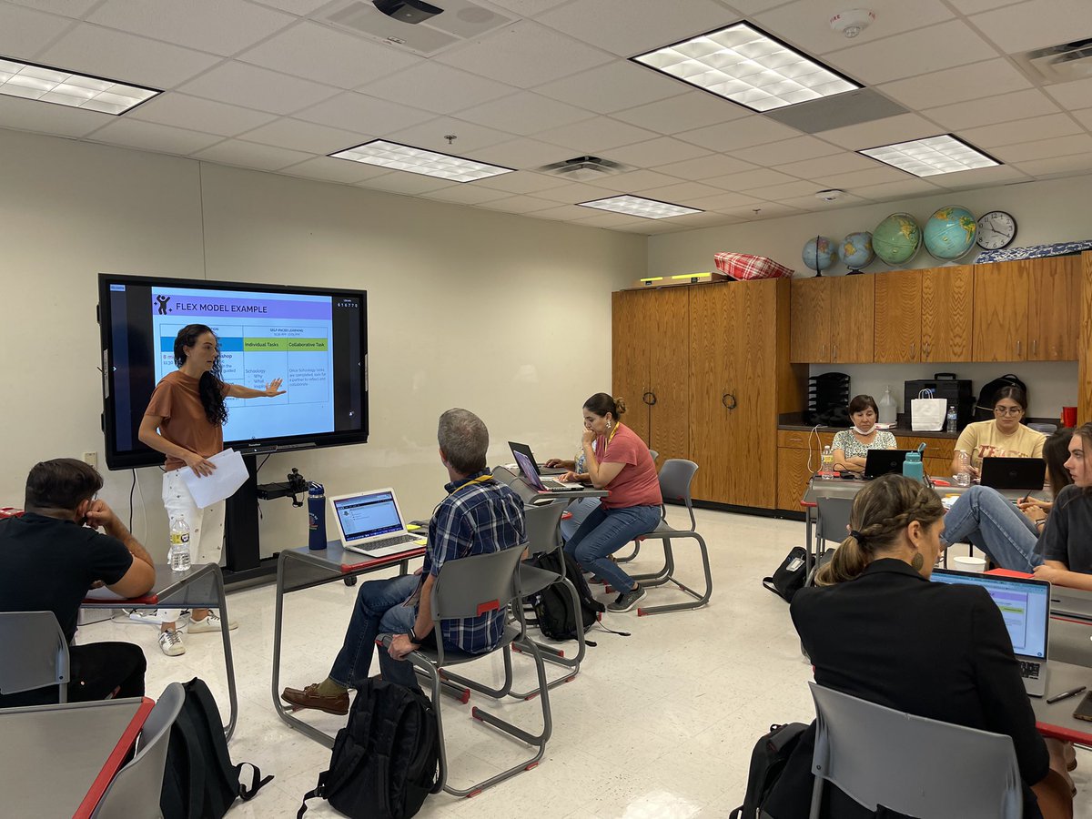mariamiret4's tweet photo. Closing out #PLHomecoming week with a full day experiencing the FLEX Model while planning for Authentic assessment! Thanks to my co-chaperon @Cynthia5cap and the whole @PersonalizeDISD team! Amazing things happening here!

#DallasISD #AuthenticAssessment #personalizedlearning https://t.co/7Cf5YPXrod