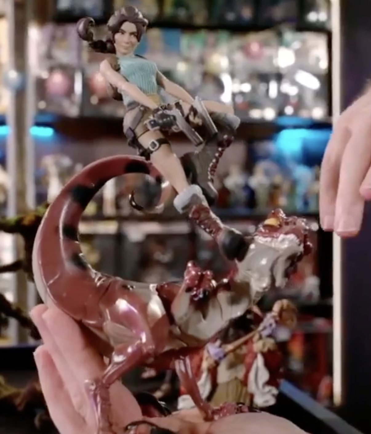 SmashLara • Tomb Raider News on Twitter "📰 NEWS 2 new Lara Croft