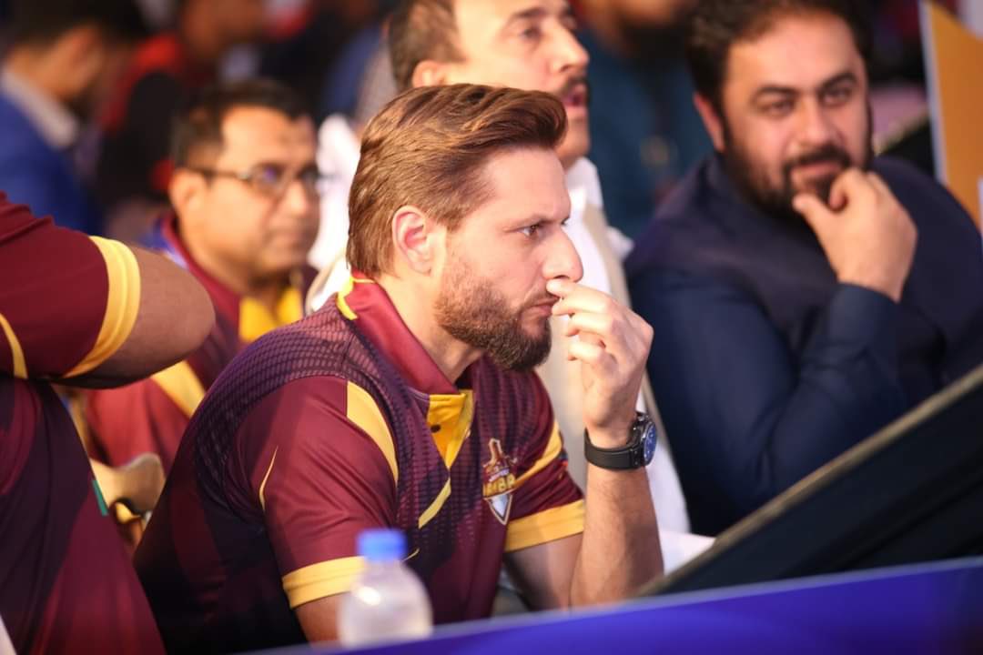 dheetafridian__'s tweet photo. Shahid Khan Afridi, Jammu Janbaz🫠
#KPLdraft #KPL2022
@SAfridiOfficial https://t.co/CmsTZ2kU9E