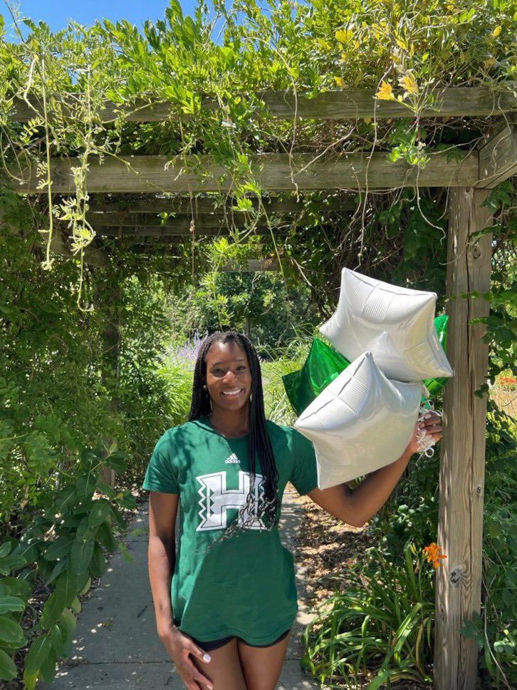 Stella Adeyemi tweet media