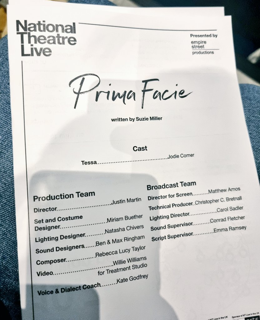 Just back from watching the masterclass of acting that is #jodiecomer in #primafacieplay <a href="/NTLive/">National Theatre Live</a>. The packed out cinema all clapped unanimously at the end 😭 Wow this play and this performance. #NTLive <a href="/ShowcaseCinemas/">Showcase Cinemas UK</a>