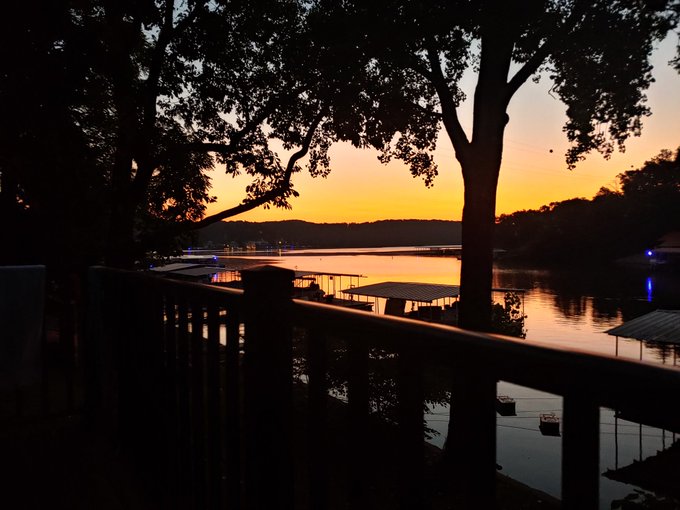 Cum Slinging Man Meat - When younforget to turn off your alarm and wake up at 5:30 @LakeoftheOzarks @STLswingerCPL https://t.co/Ee4LVcfTFI