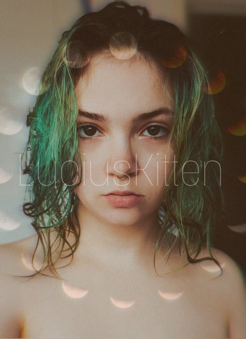 Come see all the pretty new pictures I've taken with my new phone camera 🥰 https://t.co/1XdXUh66wC<a href="/tag/bdsm"class="tags"><span>#bdsm</span></a><a href="/tag/onlyfans"class="tags"><span>#onlyfans</span></a>