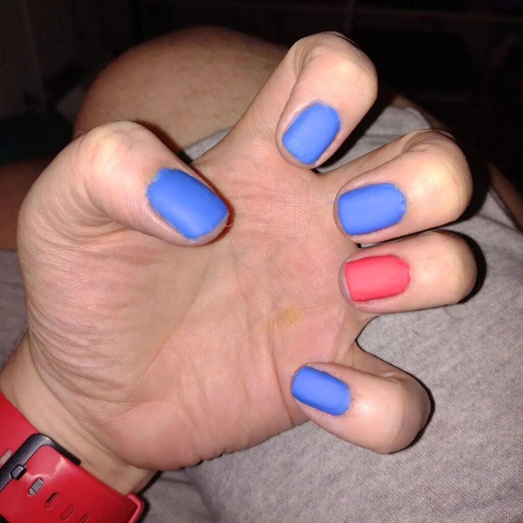 ItsGherks's tweet image. Gone for a matte finish tonight.

#MaleNails