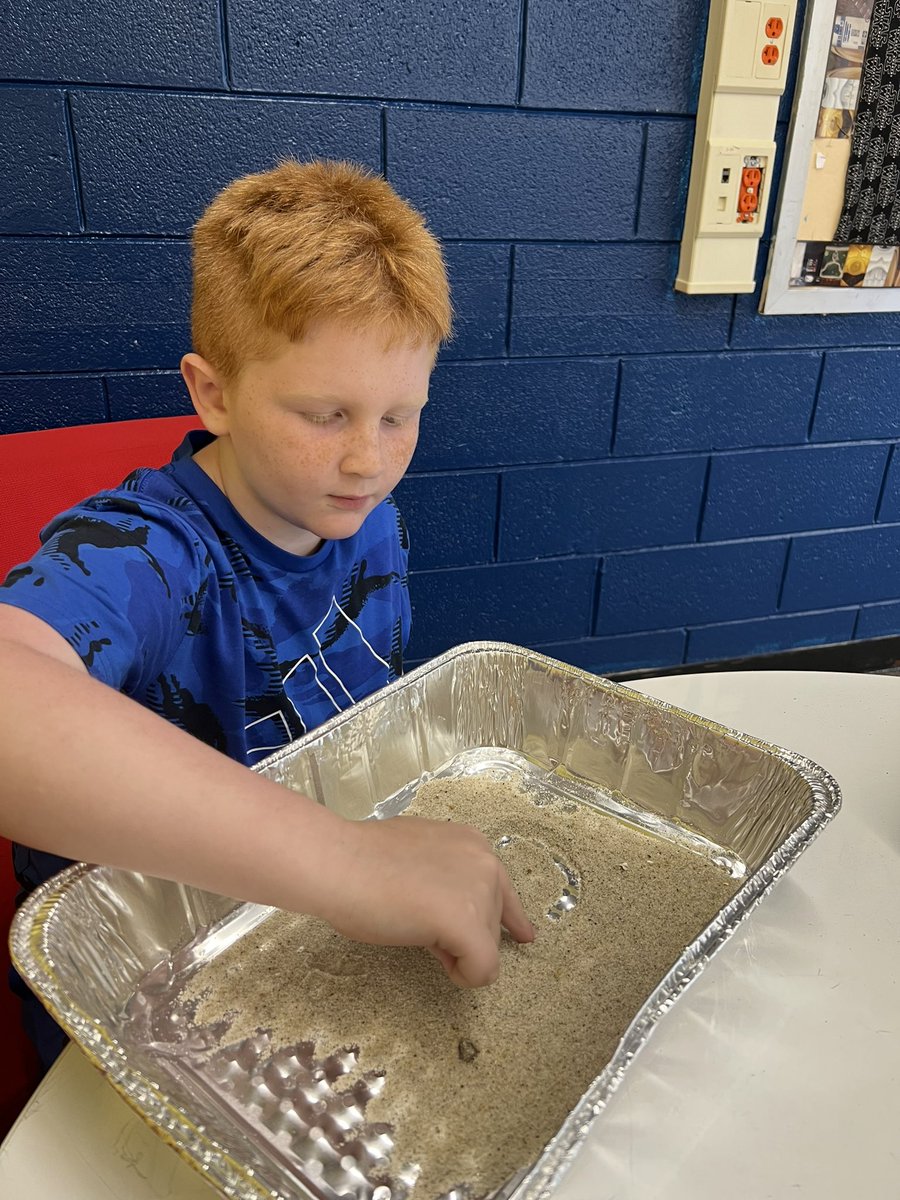 Mrs__Eden's tweet photo. A little recap of what our little summer stars have been working on lately! Sand writing sight words, building sentences, gaining Lexia units, and engaging in some outdoor yoga! ๐ฅฐโ๏ธ๐ง ๐ฑ #Mineolasummer https://t.co/j3XtekstBO