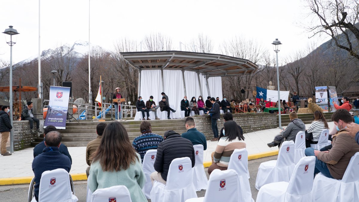 mmanuble's tweet photo. Hoy, seremi @_MarioRivas, participó de la entrega del reconocimiento de la #ZOIT #SanFabián, donde la Subsecretaria de Turismo @VeroKunze destacó las iniciativas de turismo sustentable y el cuidado de la #Biodiversidad que comprende parte de la Reserva de la Biósfera de Ñuble. https://t.co/gN0QCCcLpF
