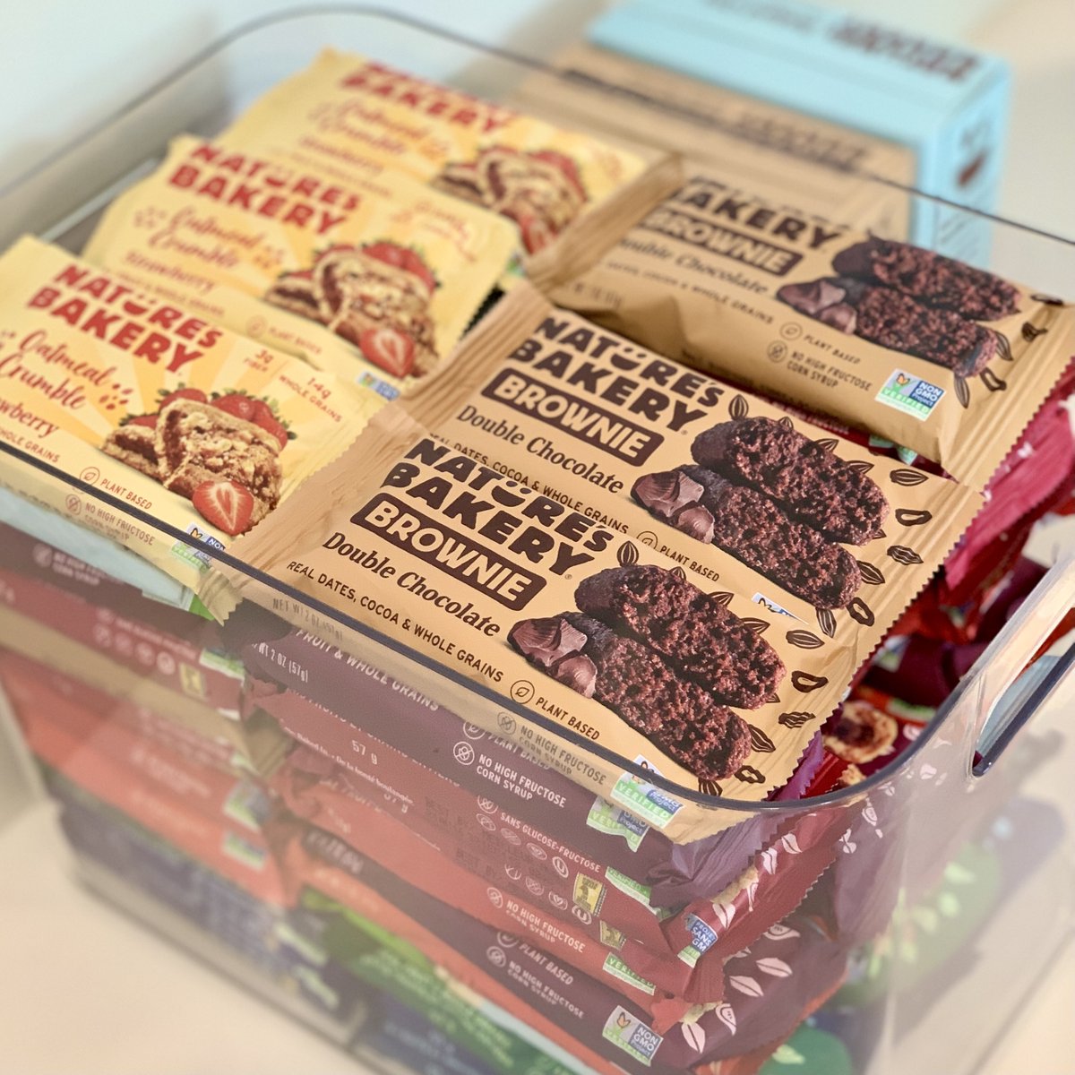 NaturesBakery's tweet photo. Midweek check-in! How are you doing on snacks? Hereβs a reminder that you can save up to 20% with our Build a Box feature! π¦ Head to our site now to build yours. π
#naturesbakery #softbaked #plantbased #vegan #figbars #nutfree #snacks #snacktime https://t.co/EKu7nOAbuj