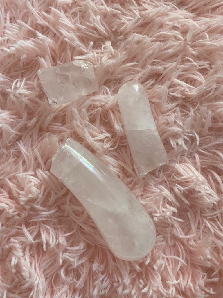 We are happy to offer you 25% off to replace your broken wand. ✨
DM for more details! 
•
#crystals #sexylady #brokencrystals #crystals #crystalwands #yoniwand #yoniwandsale #stayjuicymiami #miamiconsciouscommunity #Miamisexpositive