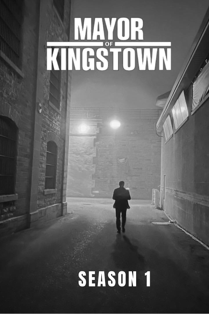 Lngway2neverlnd's tweet photo. Mayor of Kingstown … same shit different season @JeremyRenner
#MayorofKingstown #season1 #season2 #themayor #ParamountPlus #walkingback https://t.co/K9HdcFZzrg
