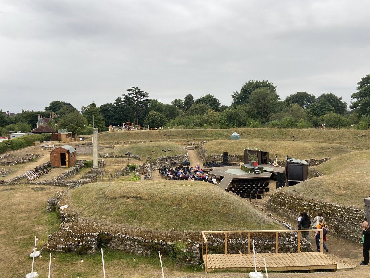kellysgriffiths's tweet image. Finally got to see the fabulous @ThePantaloons Wind in the Willows cast LIVE! 🥳🐸 🐀 🦡🥳 Such a beautiful and fun adaptation. Well done team! Poop poop!!!