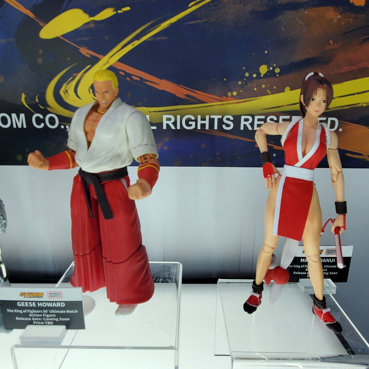 StormCollectUs's tweet image. On a scale of awesome to freaking awesome, how excited are you for these #KoF displays at #SDCC? 

#KingOfFighters #SanDiegoComicCon