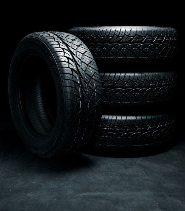 silklix's tweet photo. 4. #씩 (#SSICK): the color navy blue, the strong smell of mint and lime, the smooth and uneven texture of tires, the sound of chatter of a crowd. https://t.co/27ZwOsCTSm