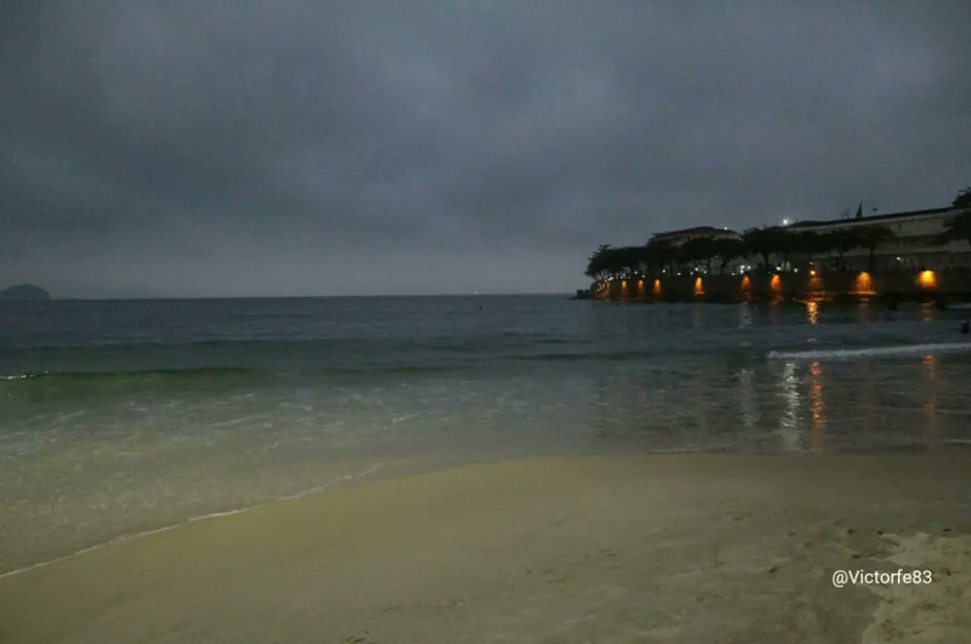 VictorFe83's tweet photo. Rio de janeiro de #copacabana #ipanema #cosmevelho #fotografo #fotografia #natureza #RiodeJaneiro https://t.co/VMxwwiTiGt