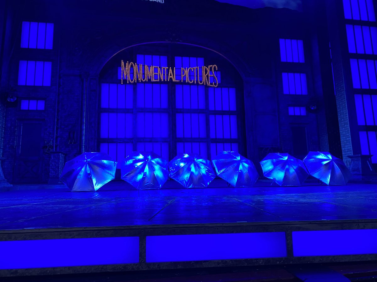 Kat Davies ✮⋆˙ (@katdavies_x) on Twitter photo Somehow stayed dry in the front row of <a href="/intherainsocial/">SINGIN' IN THE RAIN</a> tonight 😅
What a magical production ☔️ Somehow stayed dry in the front row of <a href="/intherainsocial/">SINGIN' IN THE RAIN</a> tonight 😅
What a magical production ☔️