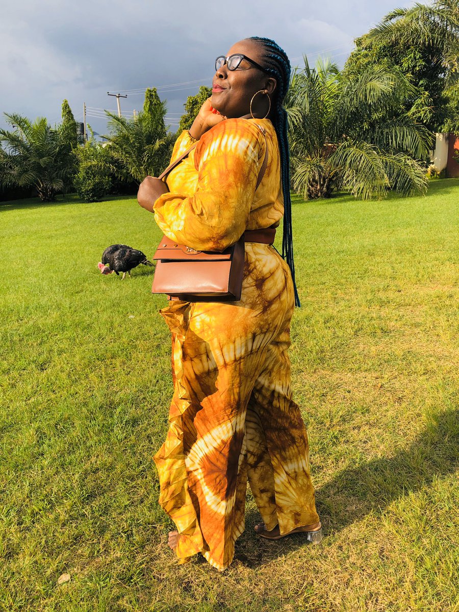 ms___plang's tweet photo. Earlier on when the sun and I came out💛🧡🤎 https://t.co/WLe9LzhZI9