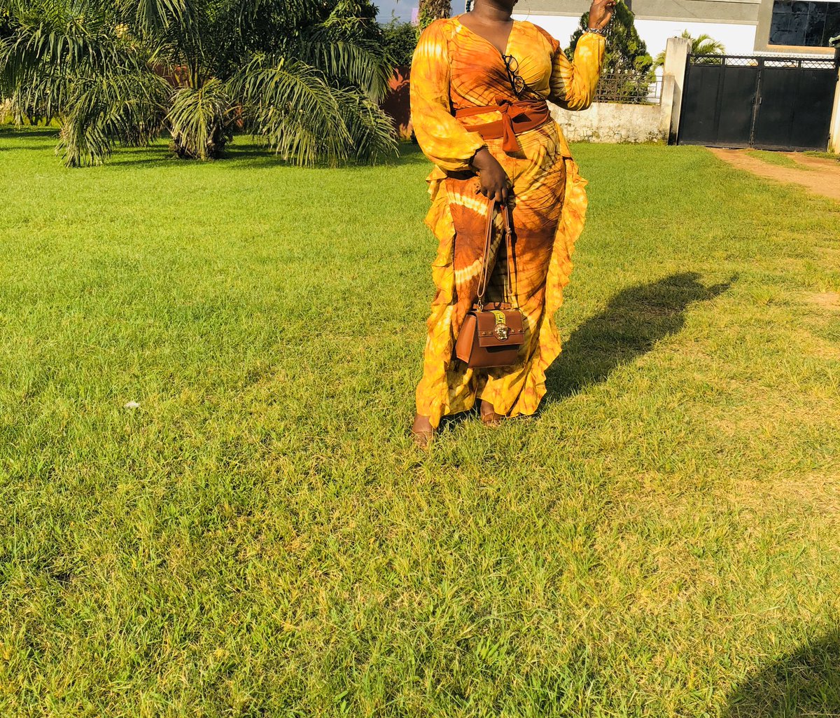 ms___plang's tweet photo. Earlier on when the sun and I came out💛🧡🤎 https://t.co/WLe9LzhZI9