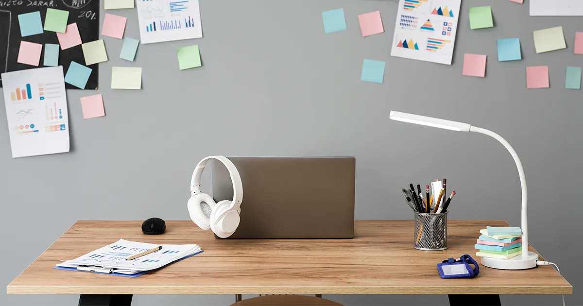 westernuCS's tweet image. #LearningTip - Have a Designated Study Space and Stay Organized

Set up a dedicated study space. By completing your work there repeatedly, you’ll begin to establish a routine.  #westernu #learninganddevelopment