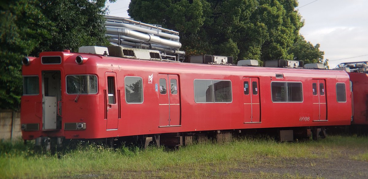 favi_chita's tweet photo. 夏の朝
思い出に浸る
赤電車
#名鉄 #6000系 #6006F #名電築港 https://t.co/RYwyOHxdNs