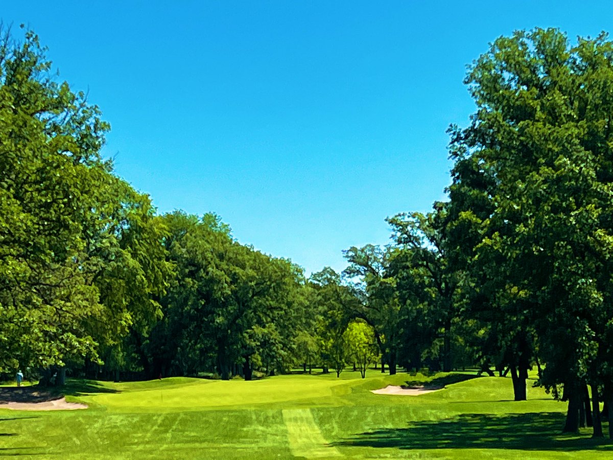 Going4theGreen's tweet photo. Sunny day in Winnipeg playing @stcharleswpg and watching @corykartusch hit lasers. The Ross 9 is significantly better than the credit it receives. Toured Mackenzie 9 as well-- looking great under Jim Urbina and @RileyJohnsGolf https://t.co/9GP0HdNdhD