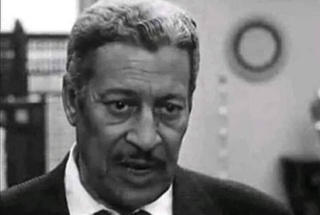 مشكلة الجيل بتاعكم ده " إنهم عايزين يعيشوا زي الأجانب و يموتوا زى الصحابة. "

- ثرثرة فوق النيل(١٩٧١)