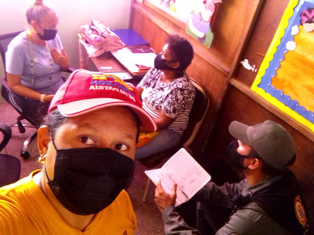 CNAEGARCIADEHEV's tweet photo. Cierre de despensa: Luís Evangelista Rincón, U.E. García de Hevia CEIB Las Delicias #LaGMVVLlegoAVillaZamora @NicolasMaduro @FreddyBernal @Berzabethg1 @clifmgarciahevi @CnaeTachira @GMAS_TC03 https://t.co/76AHUPp11x