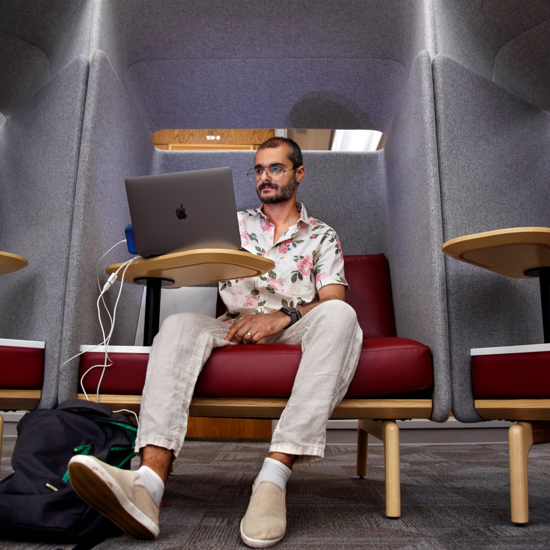 UALRadmissions's tweet photo. Check out the Learning Commons! The Learning Commons provides tutoring services in one convenient location on the first floor of the Ottenheimer Library. Within the space, you can also receive tutoring! View all the learning centers located here: https://t.co/q3nMBbvVCI https://t.co/Qm3yPx98uK