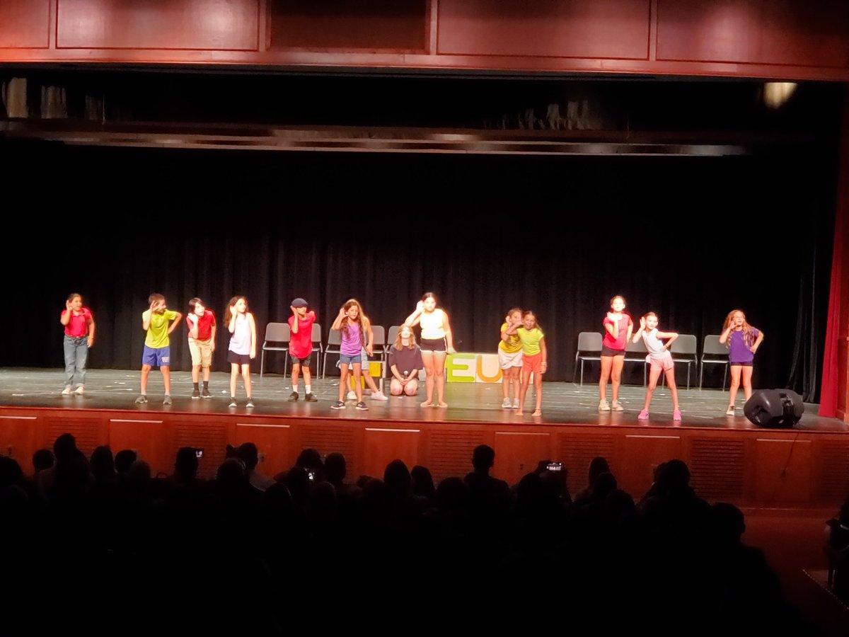 CWC_SEP's tweet image. Scenes from the show!