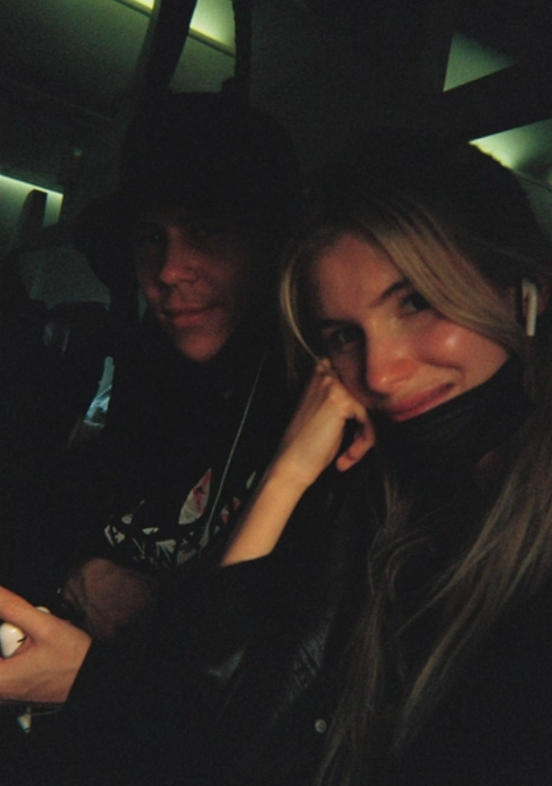 luvzryu's tweet photo. '' yo creo que... irina es la persona con la que estaba destinado a estar'' https://t.co/IL06r9qeRK
