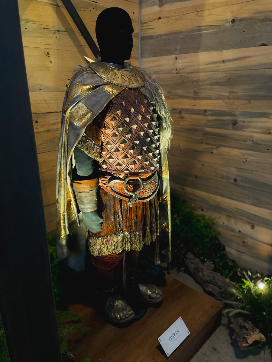 TeawithTolkien's tweet photo. Rings of Power costumes :) https://t.co/DIdXFRRMcM