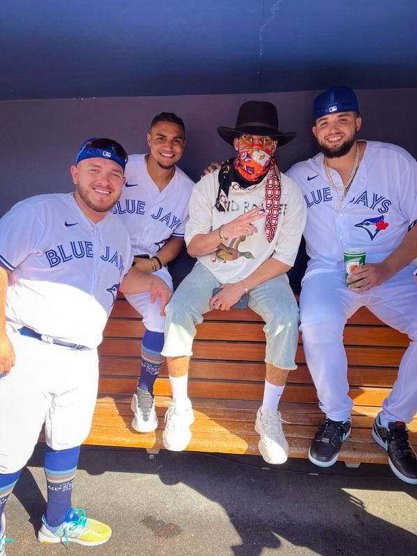 Toronto Blue Jays on X: 🐰 #BadBunny x #BlueJays