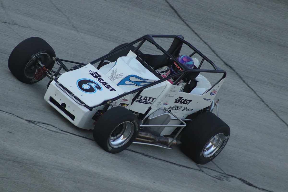 LongStImages's tweet image. UPDATE: After an incident in qualifying, CJ Leary (Car #6) will start from rear of field in tonight's @USACNation #SilverCrown feature @FastestHalfMile