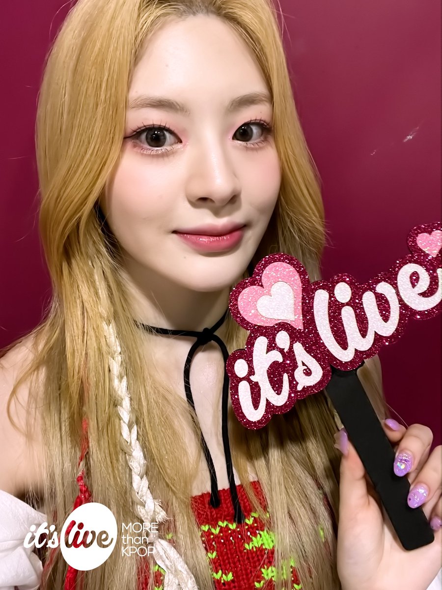 iseeunfeed's tweet photo. it's live twitter update
#아이사 #세은 #ISA #SEEUN https://t.co/9KY6hbEXil