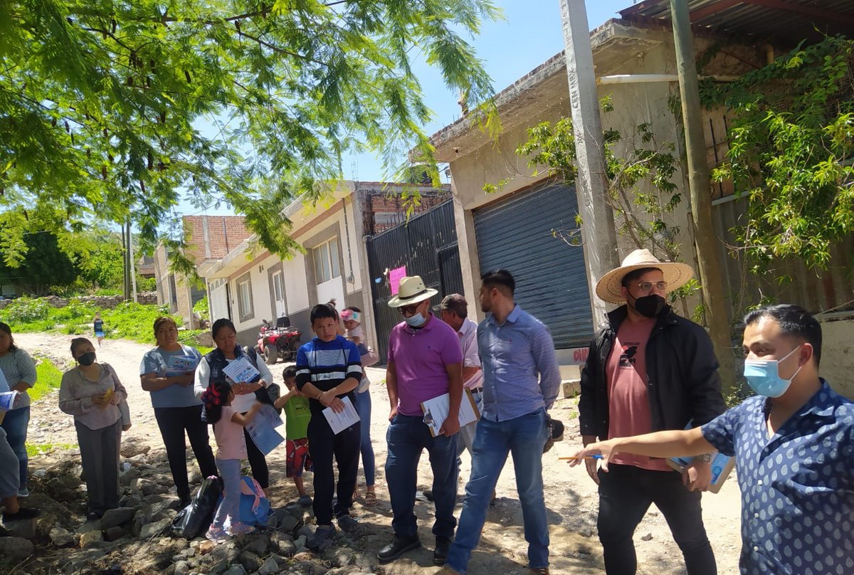 honestidadgente's tweet photo. Agradecemos la invitación de la Dirección de Obras Públicas, Desarrollo Social y Contraloría Municipal del #GobiernoDeComonfort.
#COCOSOP #STRC
#ContigoSí hay #transparenciaengto
#ContigoSí hay #GtoÍntegro https://t.co/XXPBzxte1l