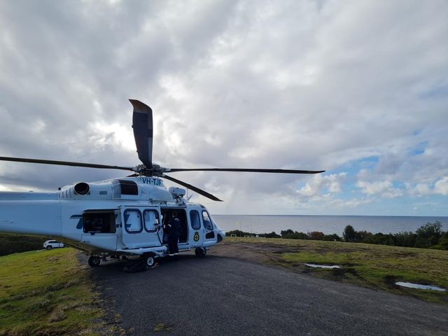 RT @NSWAmbulance: Images of the @tollambulance helicopter from the Narooma car crash earlier today https://t.co/eXlmQM2UJR