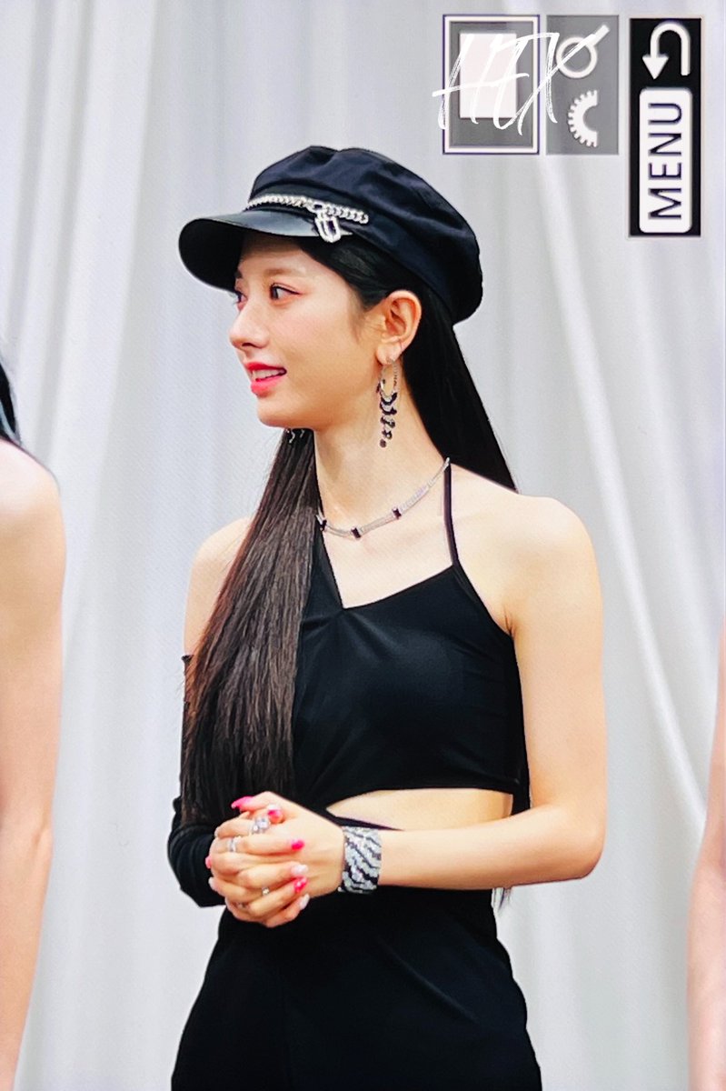 220722 프리뷰

#보나 #BONA
 #우주소녀  #WJSN