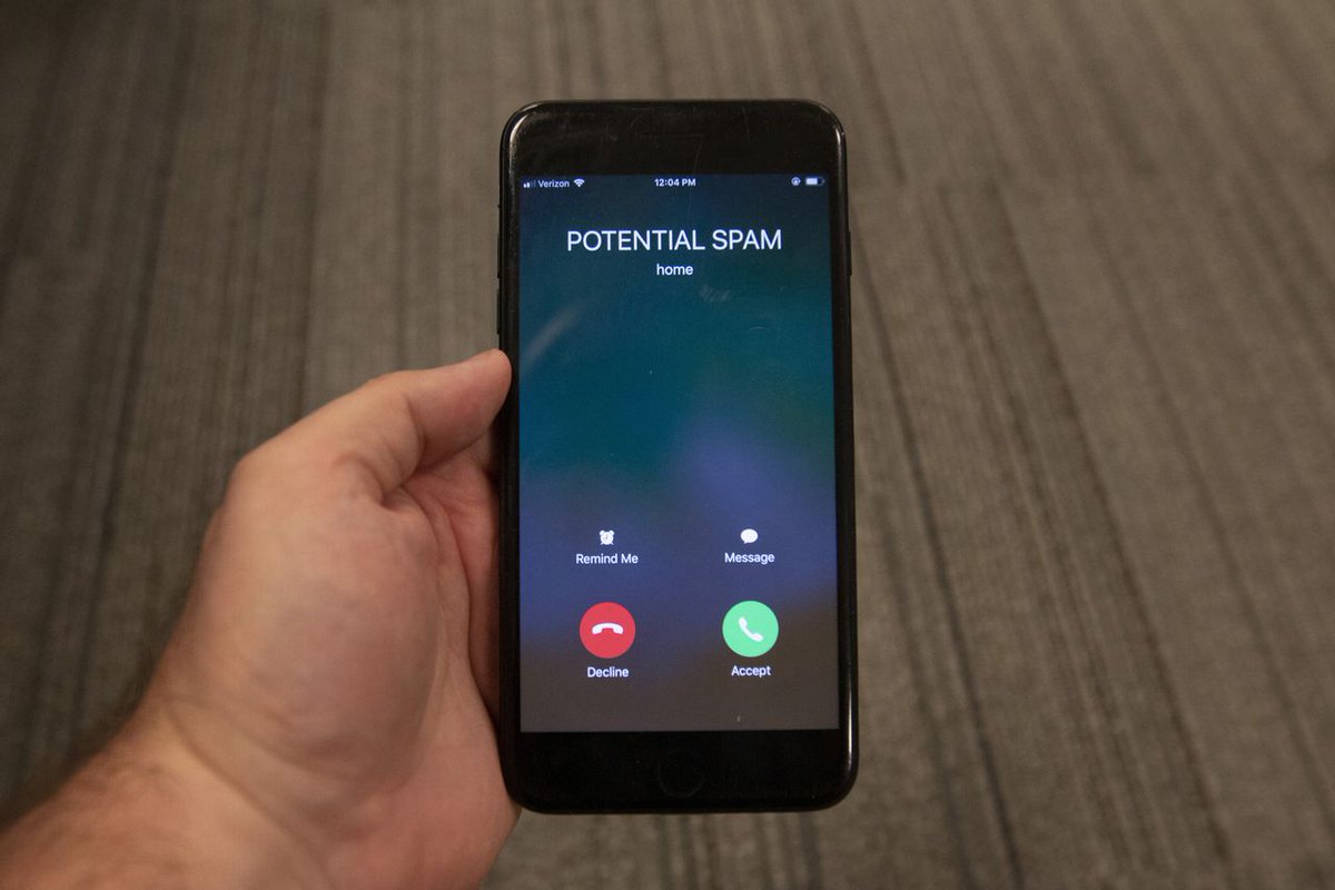 DavidBroderDO's tweet photo. Call the average online company and I'm on hold for 10-15 minutes.

If I call an airline or utility, I wait over an hour.

But if I get an overseas spam call and press one, they answer in 60 seconds. https://t.co/PwX1pEvODe