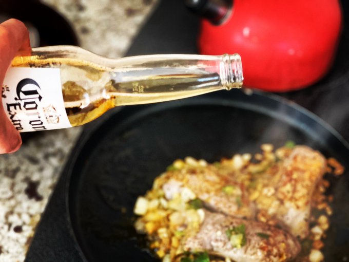 The headline reads to my dead animals. Lol 😂 #corona #beer #cookout #foodporn #foodie #foodphotography<a href="/tag/corona"class="tags">#corona</a><a href="/tag/foodie"class="tags"><span>#foodie</span></a><a href="/tag/foodporn"class="tags"><span>#foodporn</span></a><a href="/tag/beer"class="tags"><span>#beer</span></a><a href="/tag/foodphotography"class="tags"><span>#foodphotography</span></a><a href="/tag/foodstagram"class="tags"><span>#foodstagram</span></a>