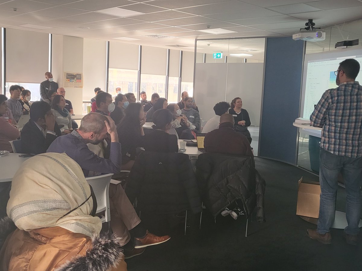 leila_etaati's tweet image. @the_d_mp a full standing room on #Deneb #analyticsFriday