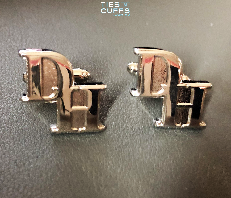 Tiesncuffs's tweet photo. Looking for made to order cufflinks made specifically for your style? Consider it found then!
Send us a message.
1300 475 177
sales@tiesncuffs.com.au
#customcufflinks #personalisedcufflinks #cufflinks #mensfashion #cufflinksformen #cufflinkstyle #cufflinksdesign https://t.co/WfYtiYq053