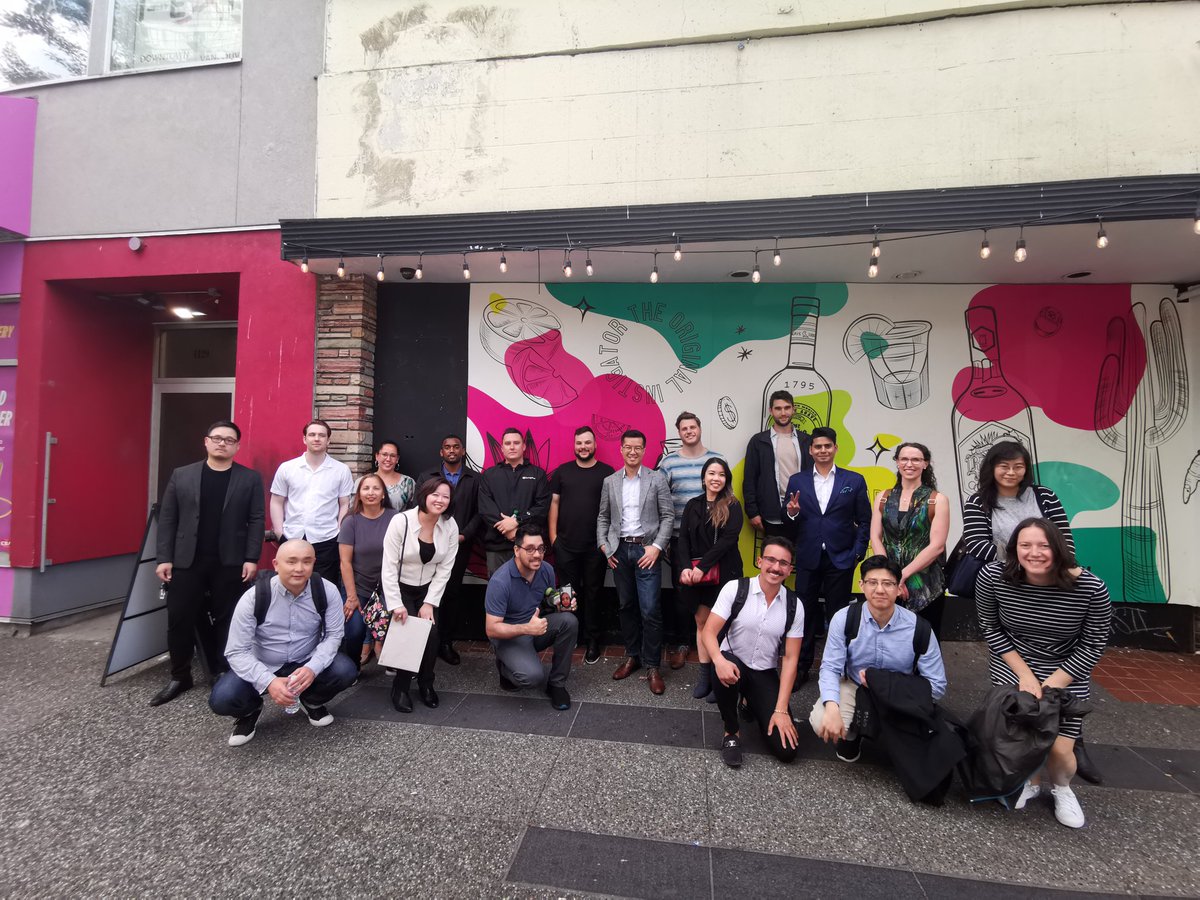 raymond_ong_TD's tweet photo. Pacific Direct Investing Team in the flesh. Awesome 2 days reuniting, escaping @iexitvancouver, and planning for the future. Special appearance from our Pacific Leaders @juliearmour_td & @MattLymburner who shared their Pacific Vision. #ReUnite #OneTD @NupiZubair https://t.co/8EgpFXvVZY