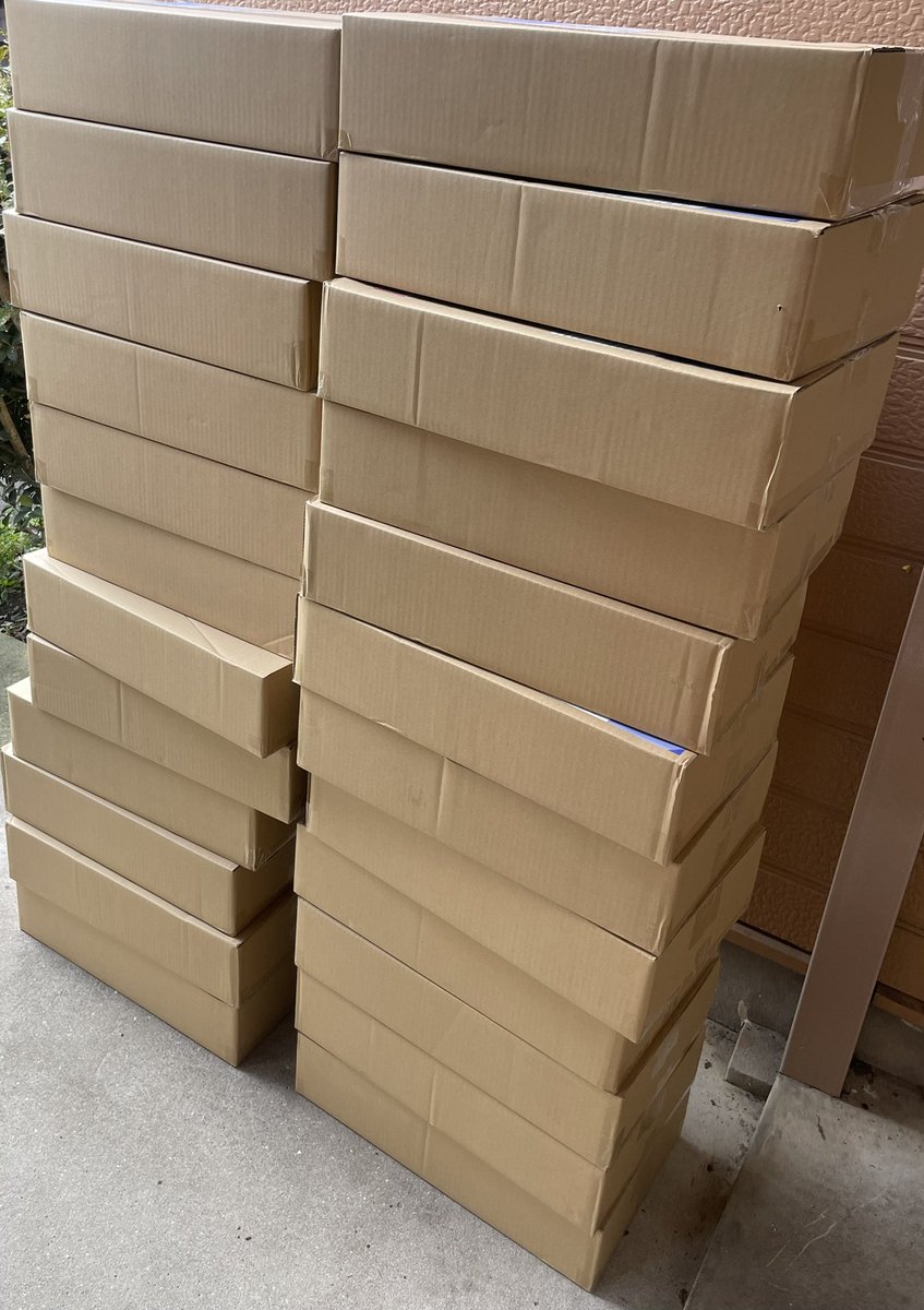わざわざこんなでかい段ボールに入れなくても😵
開梱してこっちの分は買取へ旅立ちます🫡📦