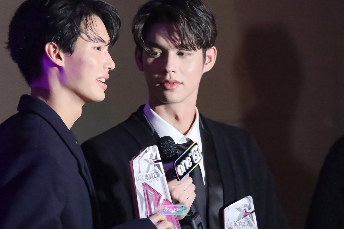 _neeruamsiri_'s tweet photo. sorry but not sorry, I think... no, im certain you'll never gonna get this kind of looks from him!
#onlyforWIN
#ไบร์ทวิน https://t.co/SzoFR8tFG3