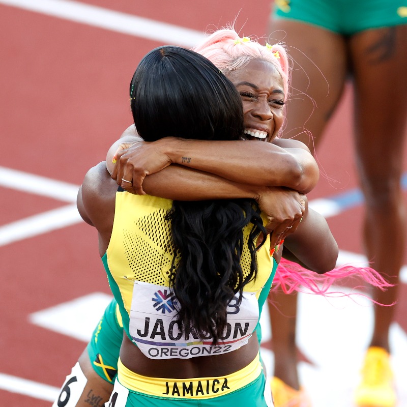 Olympics's tweet photo. History for Shericka Jackson! 🏅🇯🇲

Jamaica’s Shericka Jackson wins the women’s 200m final with a time of 21.45, the second-fastest time in history. 💨

#WorldAthleticsChamps | #WCHOregon22