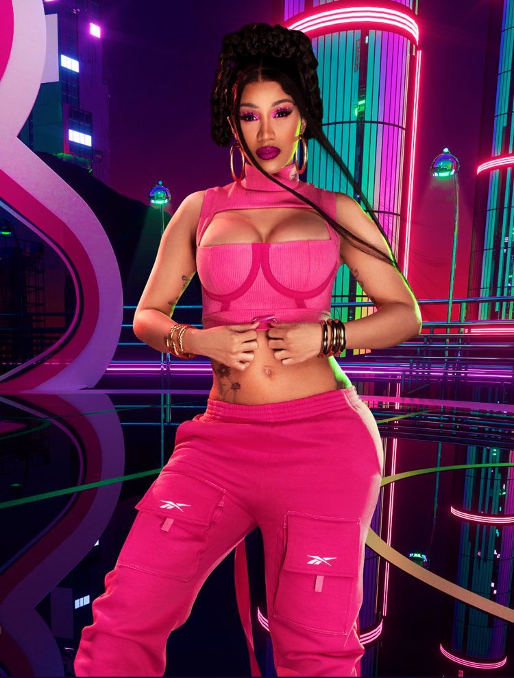 BProudPatriot's tweet photo. Cardi B has now surpassed Nicki Minaj to become the Female Rapper with the MOST songs with over 400 MILLION streams on Spotify. https://t.co/kiqU45HOES